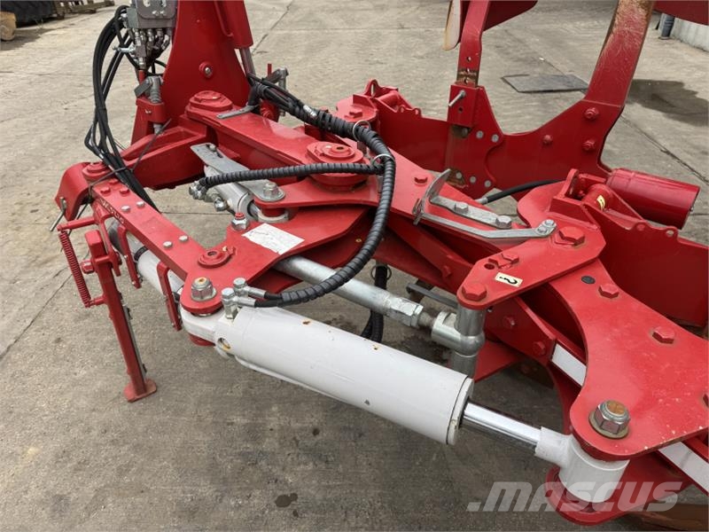 Ovlac XPHV-5-130/95 Plough **Ex Demo** Hagyományos ekék
