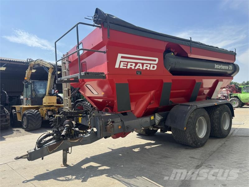 Perard Interbenne 25 Chaser Bin مقطورة حبوب