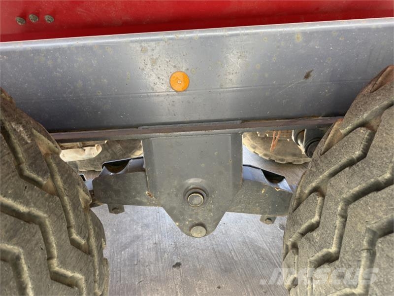Perard Interbenne 25 Chaser Bin مقطورة حبوب