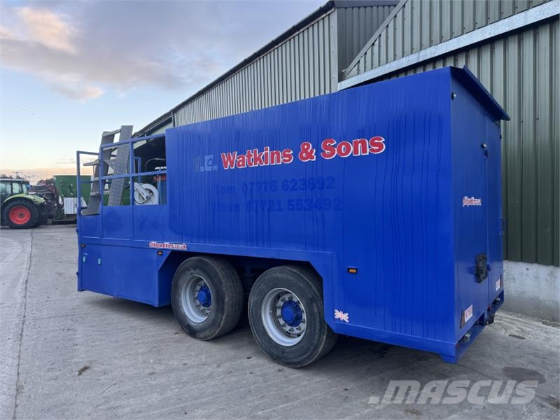 Philip Watkins Service Trailer Fuel and additive tanks