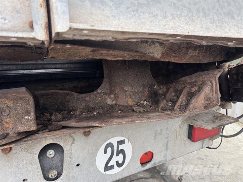 Pichon M1450 Muck Spreader معدات توزيع السماد العضوي