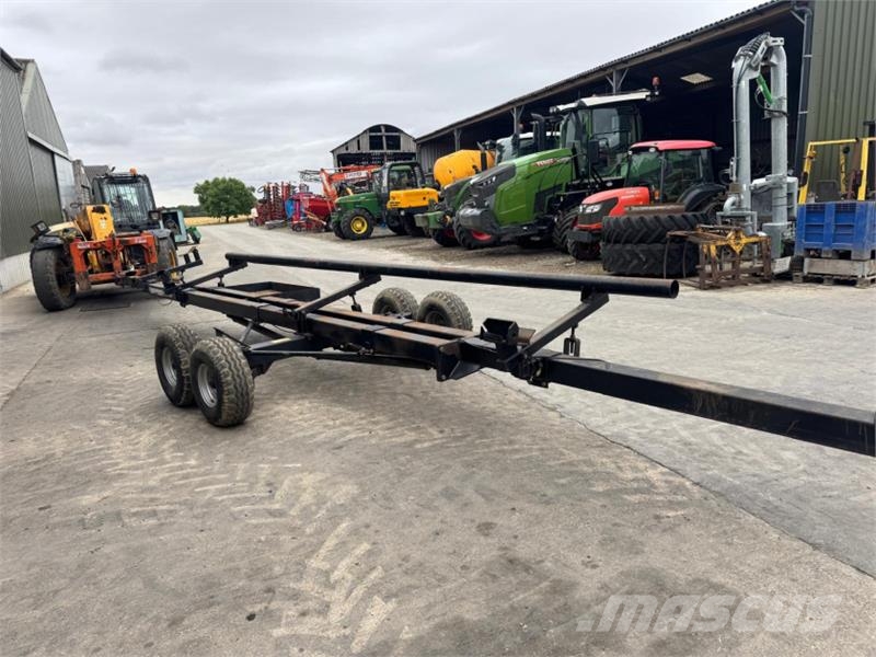 Shelbourne C900 Header Trailer For NH / Case Accessori per mietitrebbiatrici