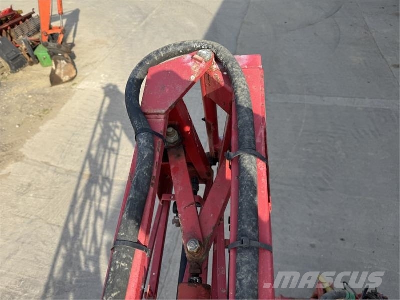 Spraycare Supertrac 2600L 24m Pulvérisateurs portés