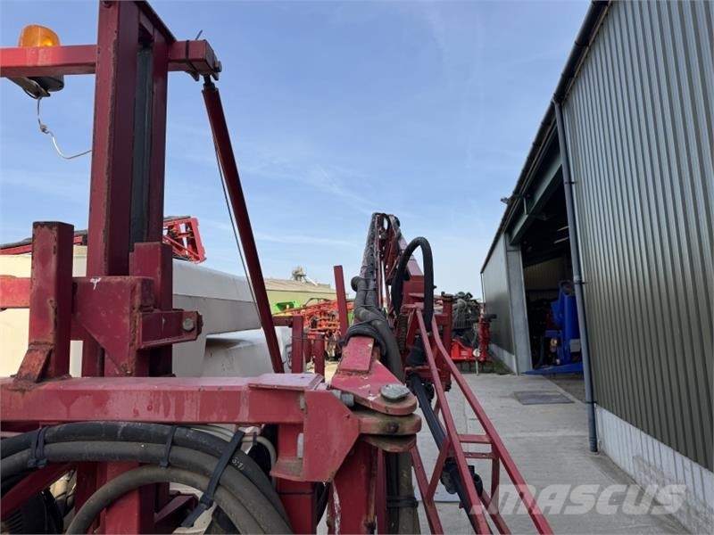 Spraycare Supertrac 2600L 24m Pulvérisateurs portés
