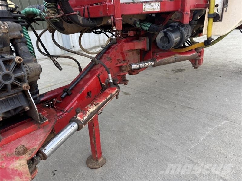 Spraycare Supertrac 2600L 24m Pulvérisateurs portés