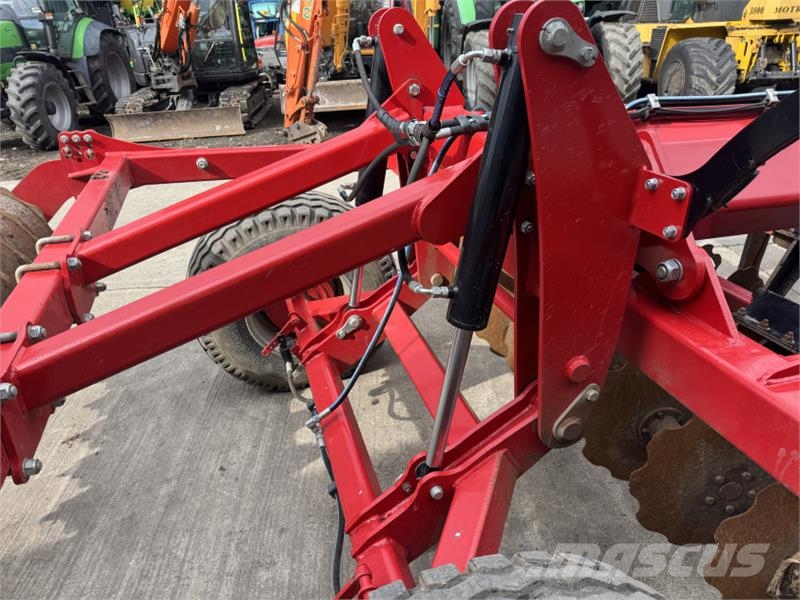 Terra Tech 3.5 Meter Multi-Cult Cultivator الكاسحات وقلابات التربة ذات المحركات