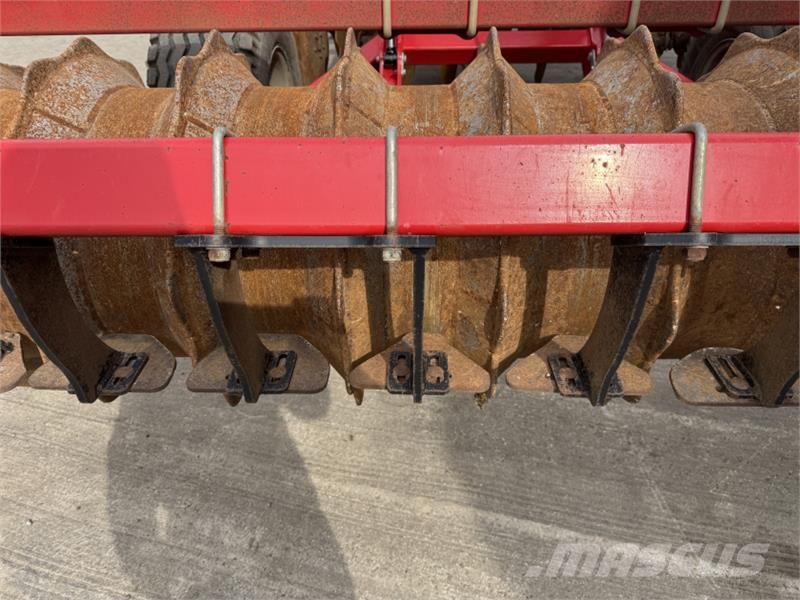 Terra Tech 3.5 Meter Multi-Cult Cultivator الكاسحات وقلابات التربة ذات المحركات