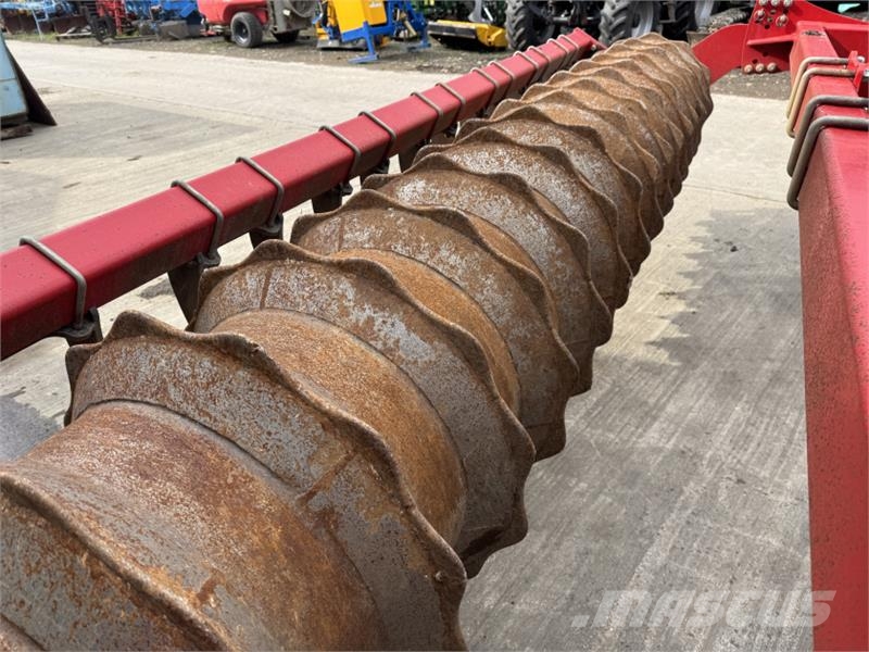 Terra Tech 3.5 Meter Multi-Cult Cultivator الكاسحات وقلابات التربة ذات المحركات