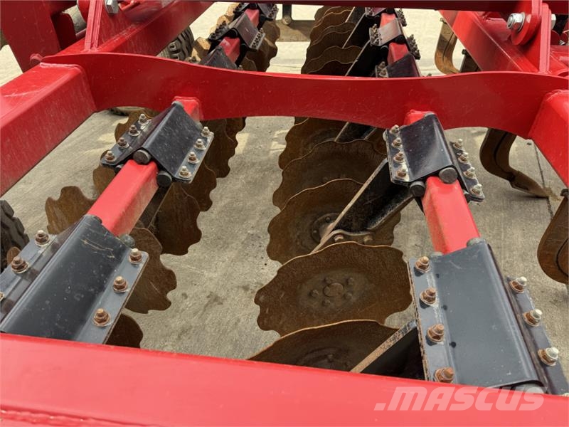 Terra Tech 3.5 Meter Multi-Cult Cultivator الكاسحات وقلابات التربة ذات المحركات