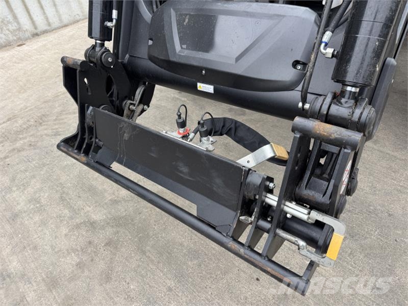 Valtra N134 Direct 트랙터