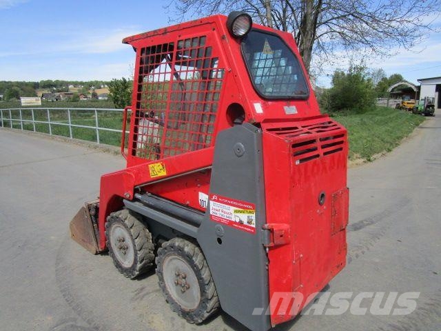 Bobcat S 70 - Kompaktlader mit Schaufel Backhoe loaders