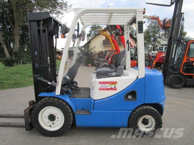 Doosan D25S-5 - Triplex-FH 4,7m + Seitenschieber Dizelski viličari