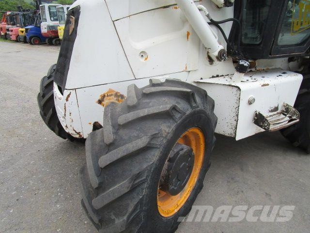JCB 2CX Airmaster mit Schaufel + Luftkompressor Incarcator pe pneuri