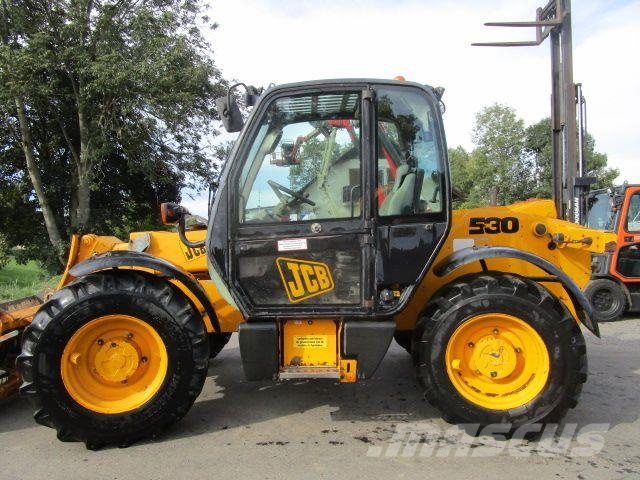 JCB 530-70 mit Palettengabel + Schaufel Teleskoplader