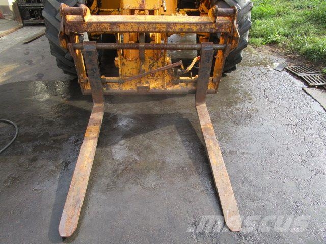 JCB 530-70 mit Palettengabel + Schaufel Teleskoplader