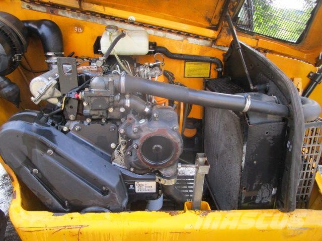 JCB 530-70 mit Palettengabel + Schaufel Teleskoplader