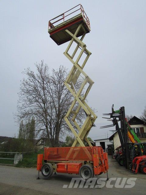 JLG M3369 - 4x4 - 10m Plattformhöhe 剪叉式升降机