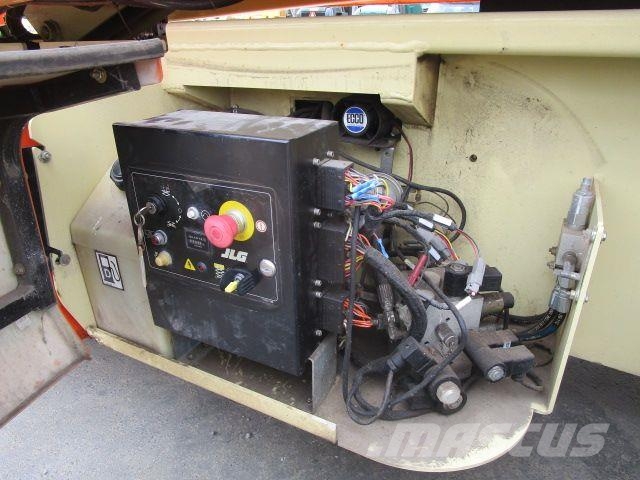 JLG M3369 - 4x4 - 10m Plattformhöhe 剪叉式升降机