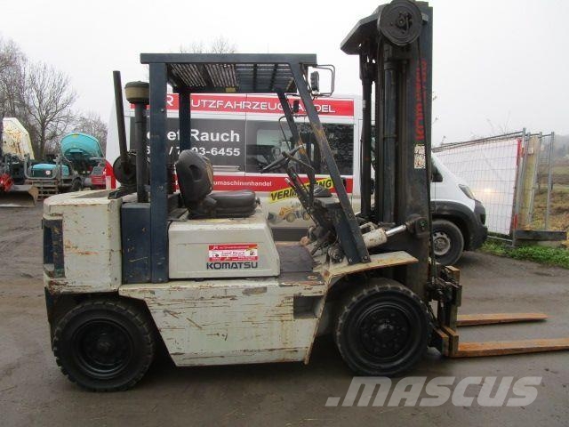 Komatsu FD35Z-4 - Triplex-FH 5,6m + Seitenschieber Dīzeļa autoiekrāvēji