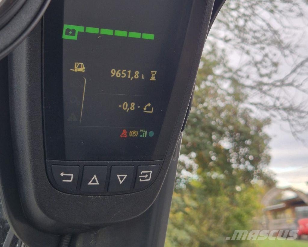 Linde E16C-02 - Triplex-Freihub 5,22m + Seitenschieber شاحنات ذات رافعات شوكية تعمل بالكهرباء