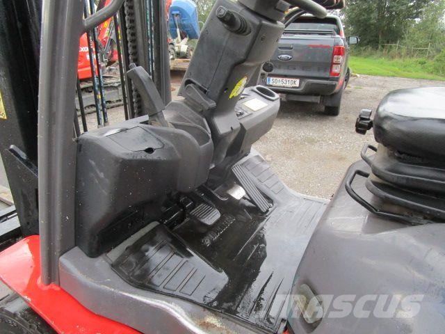 Manitou MI35D ZINKENVERSTELLER + Seitenschieber + Duplex-F Wózki Diesla
