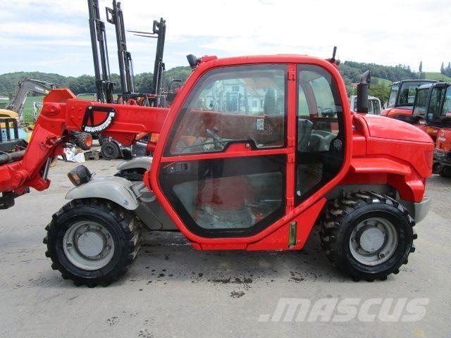 Manitou MT 620 mit Palettengabel (6m - 2 Ton.) Telescopic handlers