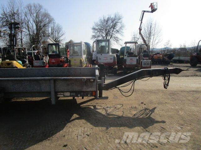 Müller Tandemanhänger mit 8 Ton. NL mit Rampe Ostale prikolice