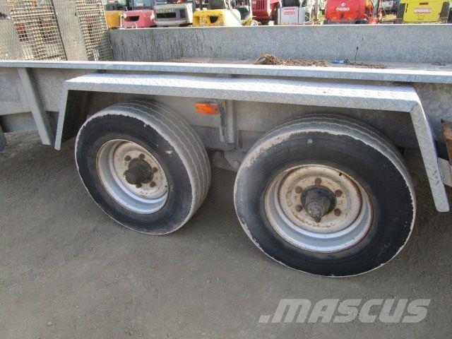 Müller Tandemanhänger mit 8 Ton. NL mit Rampe Ostale prikolice