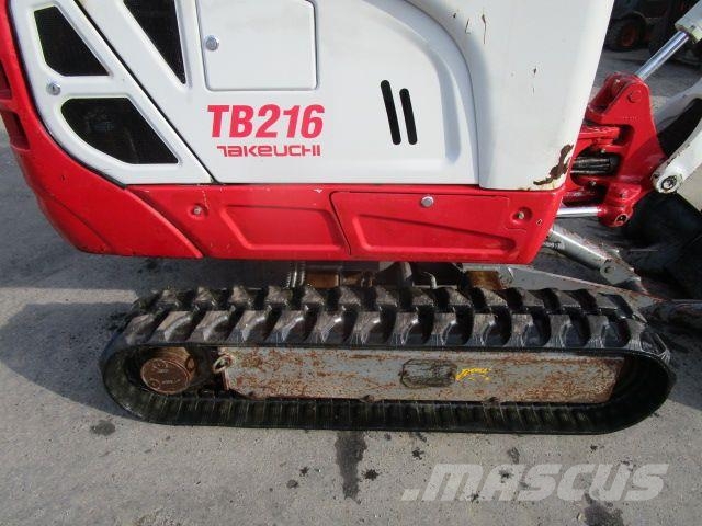 Takeuchi TB 216 - hydraulischer Schnellwechsler + 3 Löffel Minibagger < 7t