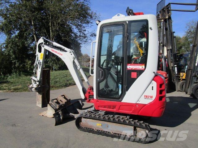 Takeuchi TB 216 - POWERTILT + hydraul. Schnellwechsler + 3  Minibagger < 7t