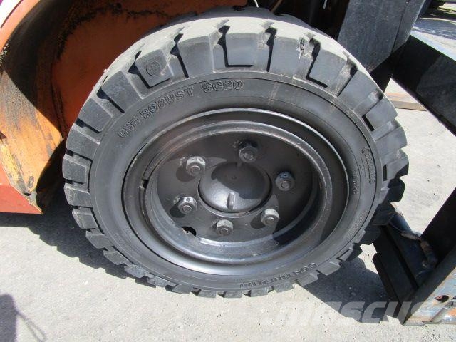 Toyota 3,5 Ton. - Zinkenversteller + Seitenschieber Empilhadores Diesel