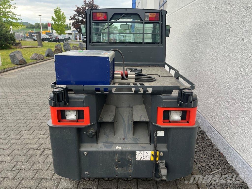 Linde P250 Vetotrukit