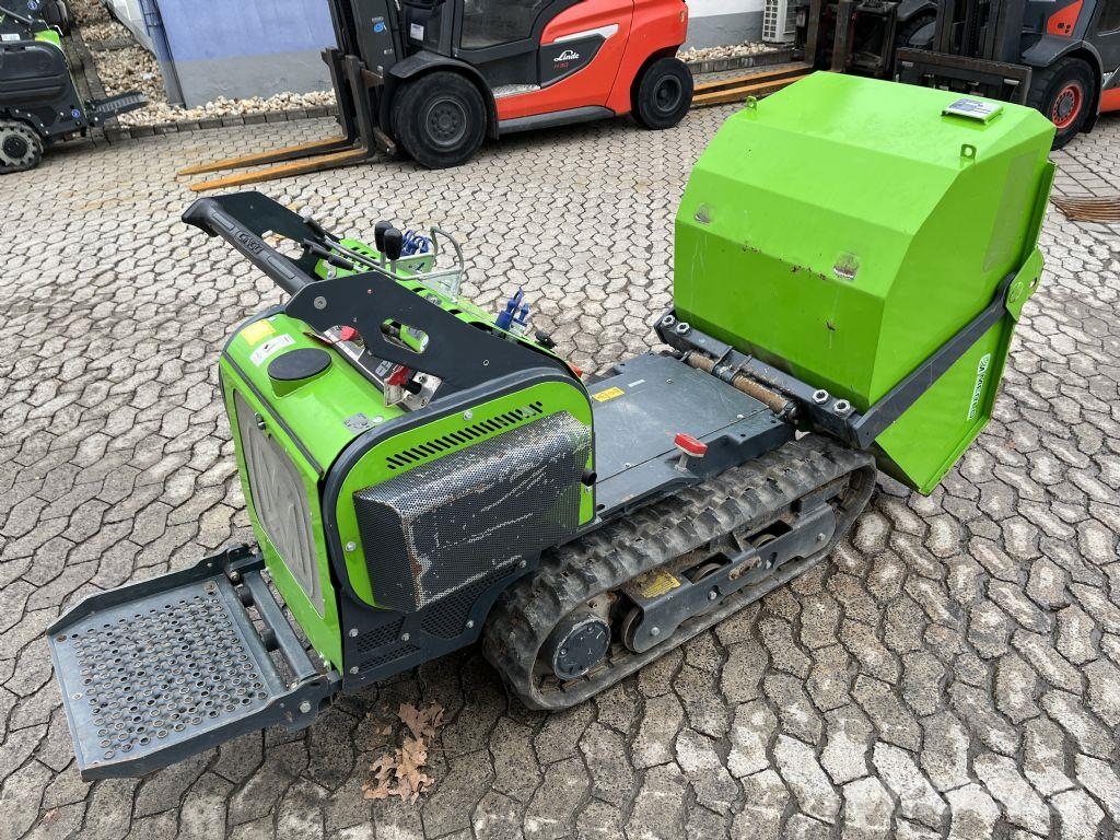 Merlo Cingo M8.3PLUS サイト　ダンプ