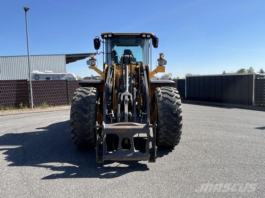 Volvo L120H2 لوادر بعجل