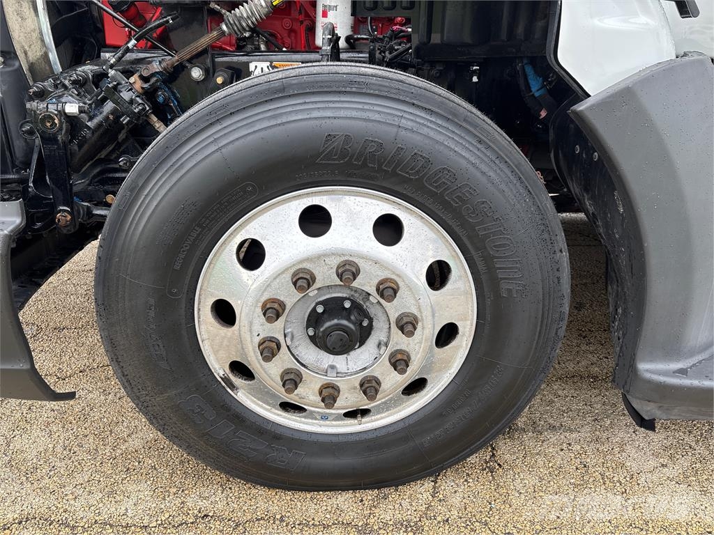 Kenworth T680 Vlačilci