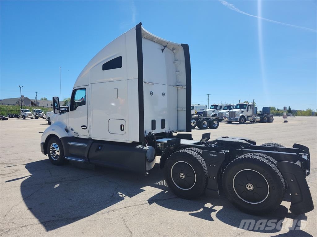 Kenworth T680 Motrici e Trattori Stradali