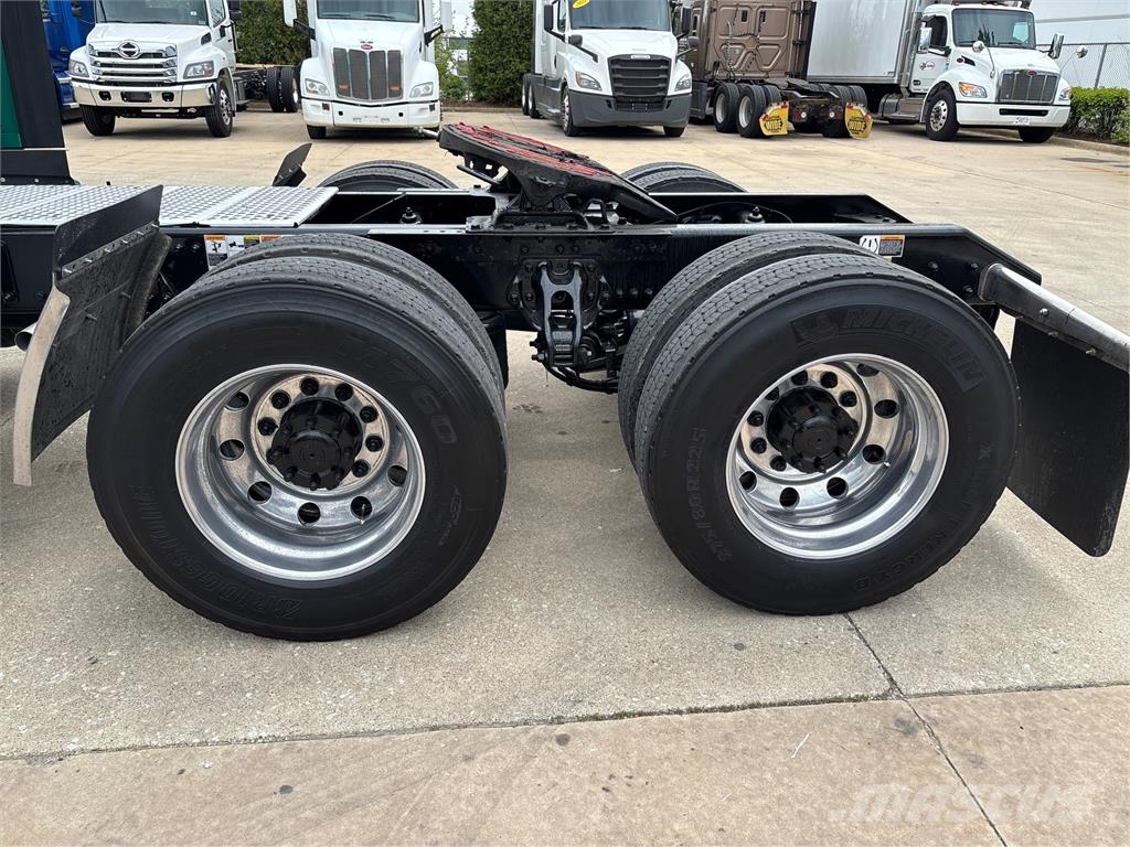 Kenworth T680 트랙터 유닛