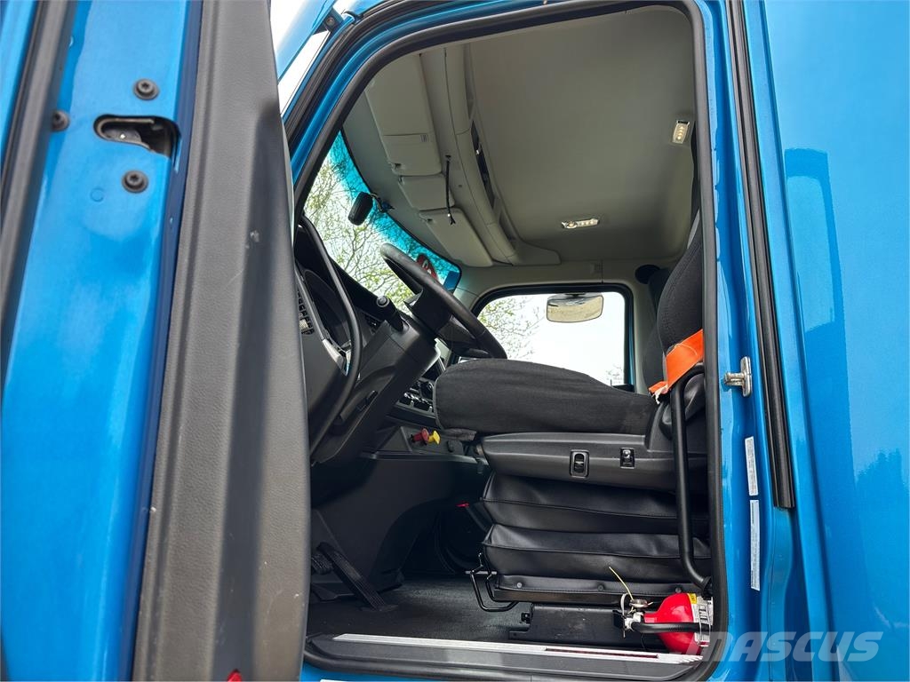 Kenworth T680 其他貨車
