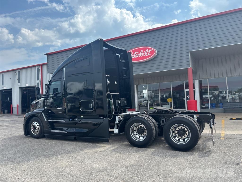 Kenworth T680 Vetopöytäautot