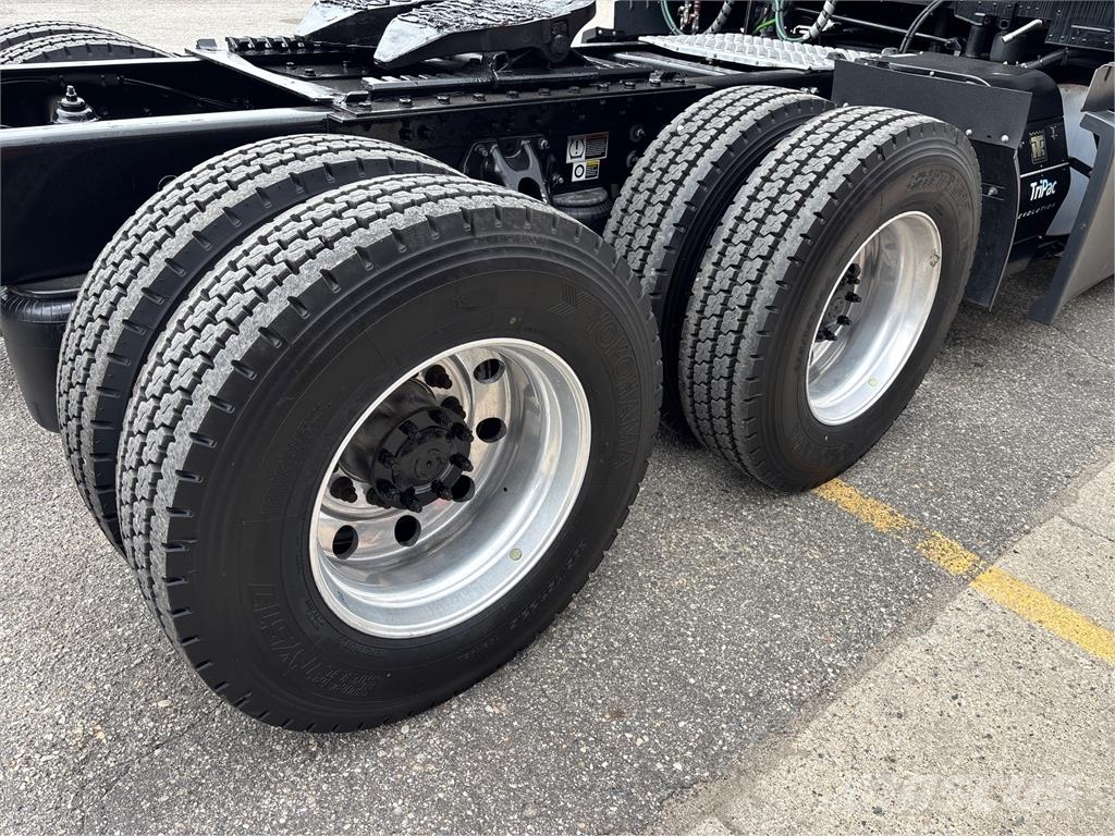 Kenworth T680 Tractores (camiões)