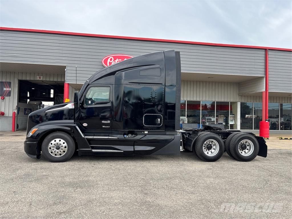 Kenworth T680 Tractores (camiões)