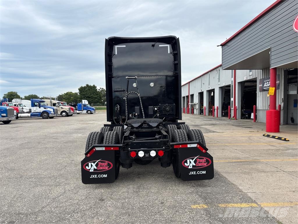 Kenworth T680 Tractores (camiões)