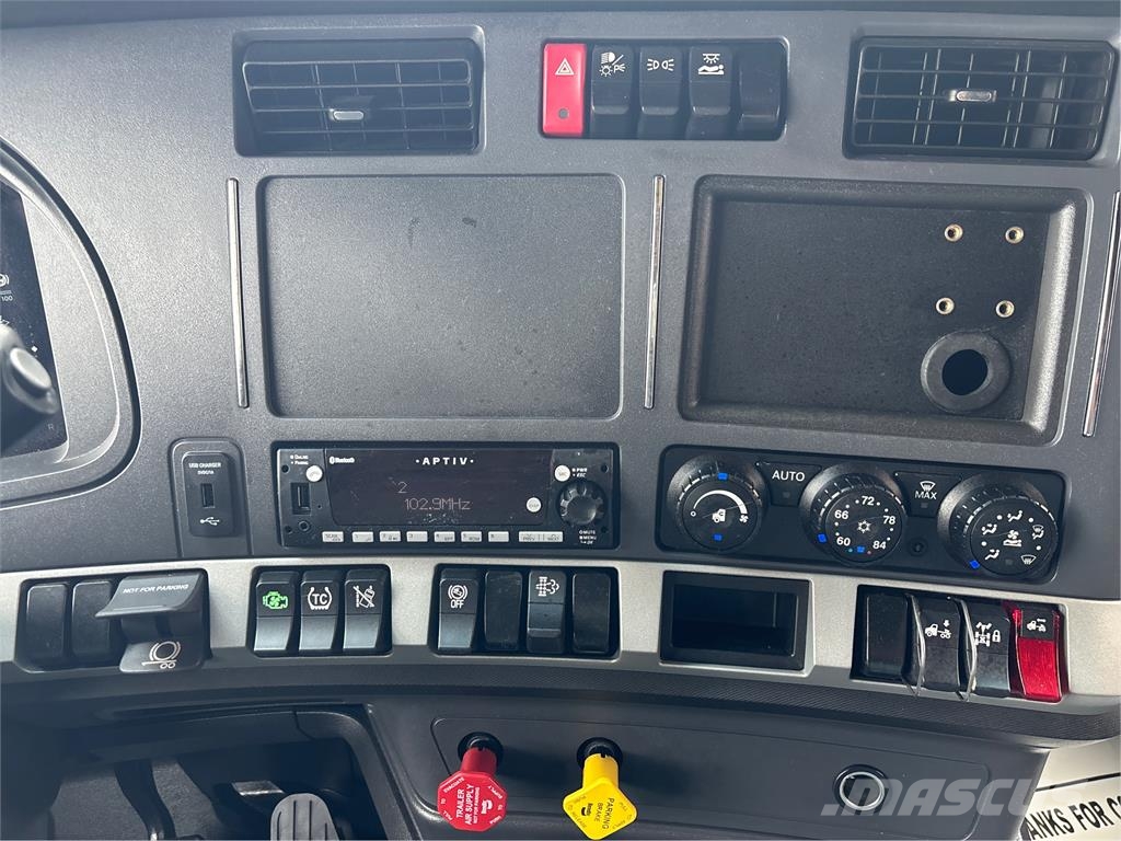Kenworth T680 Tractores (camiões)