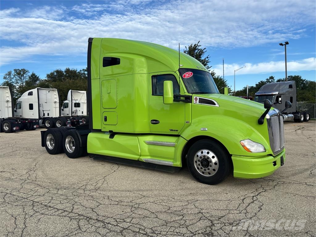 Kenworth T680 وحدات الجر