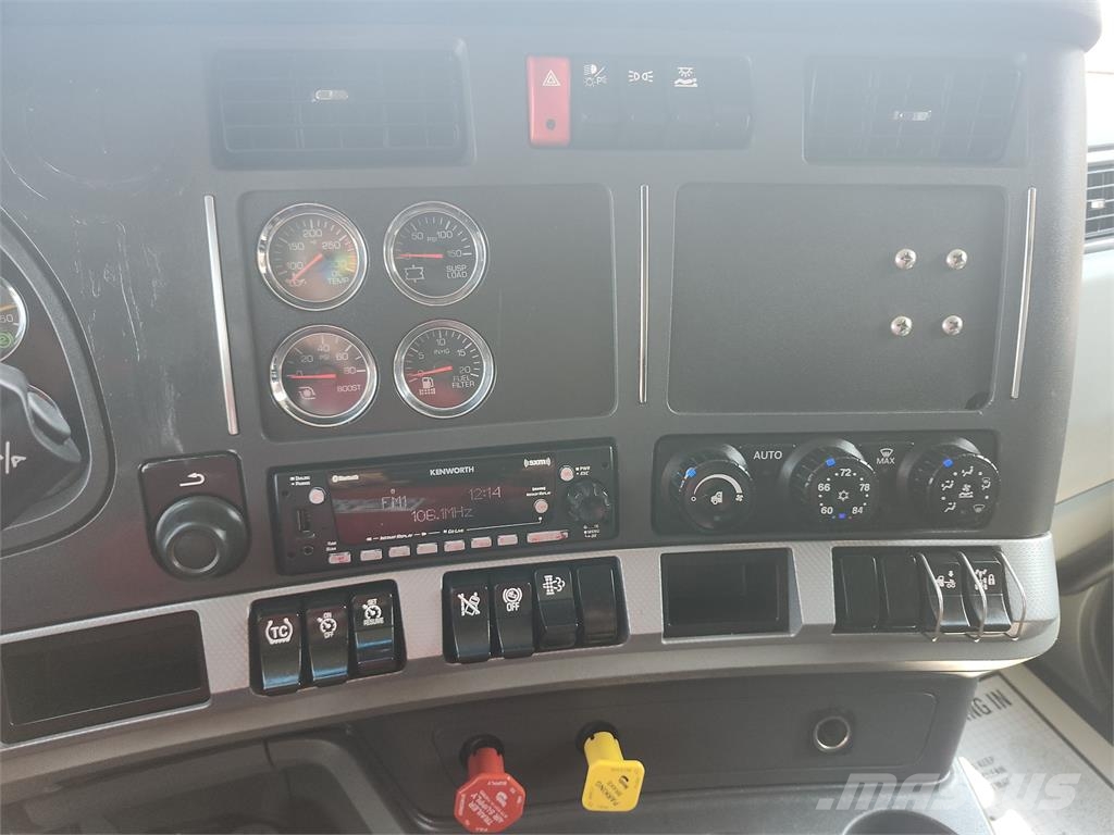 Kenworth T680 Vetopöytäautot