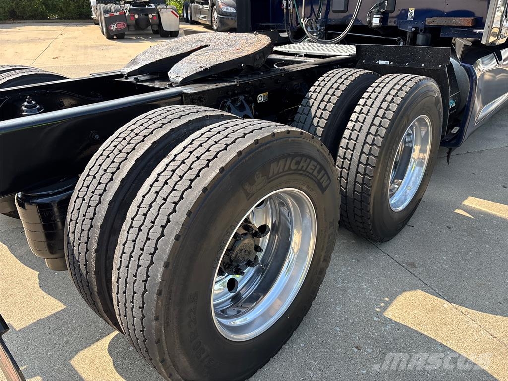 Kenworth T680 트랙터 유닛