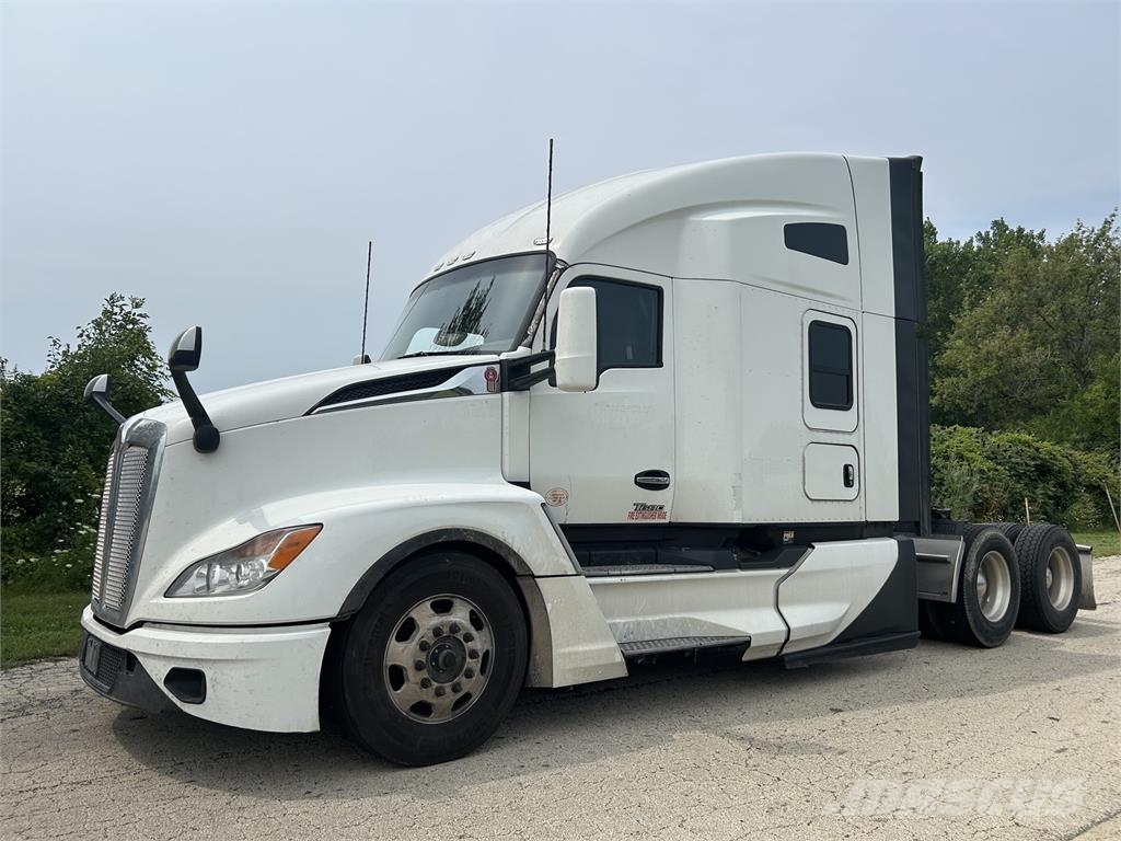 Kenworth T680 Truck Tractor Units