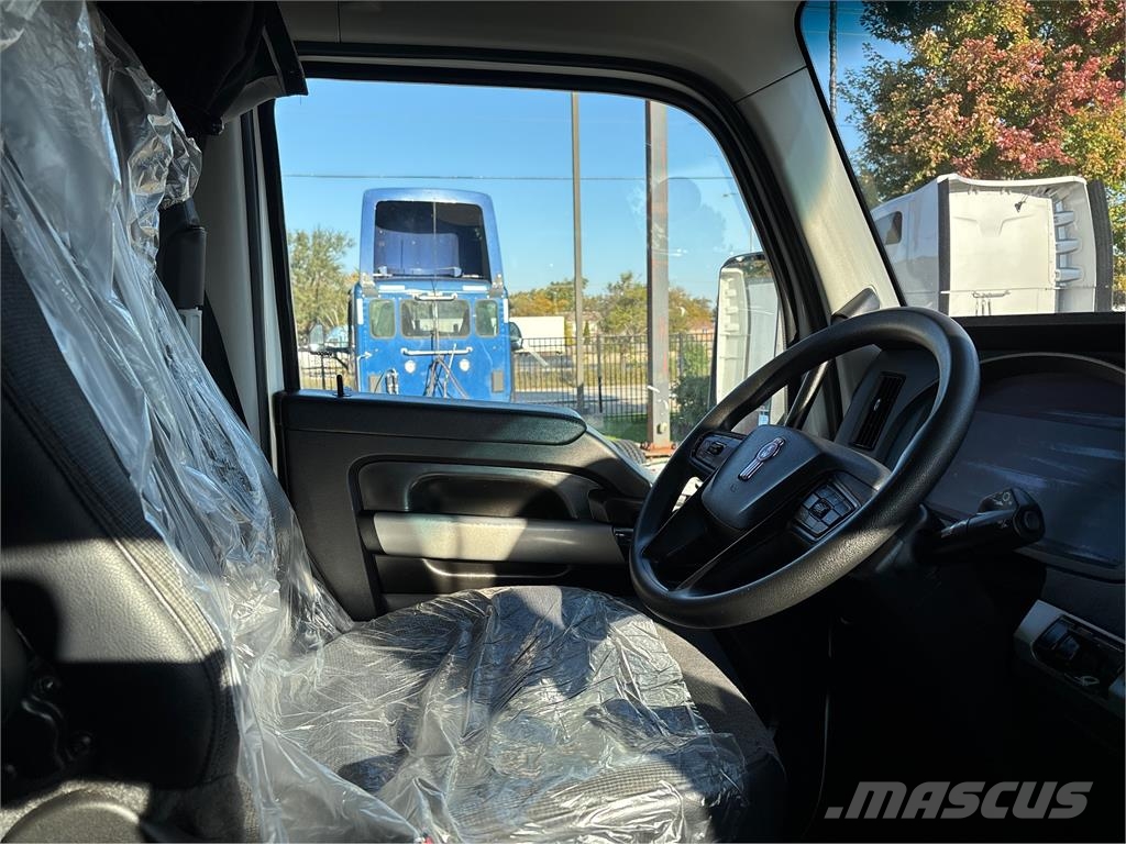 Kenworth T680 Tractor Units