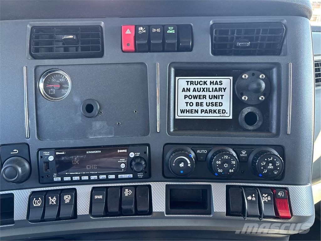 Kenworth T680 وحدات الجر