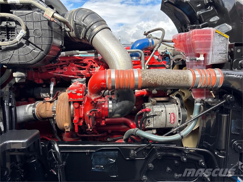 Kenworth T680 Naudoti vilkikai